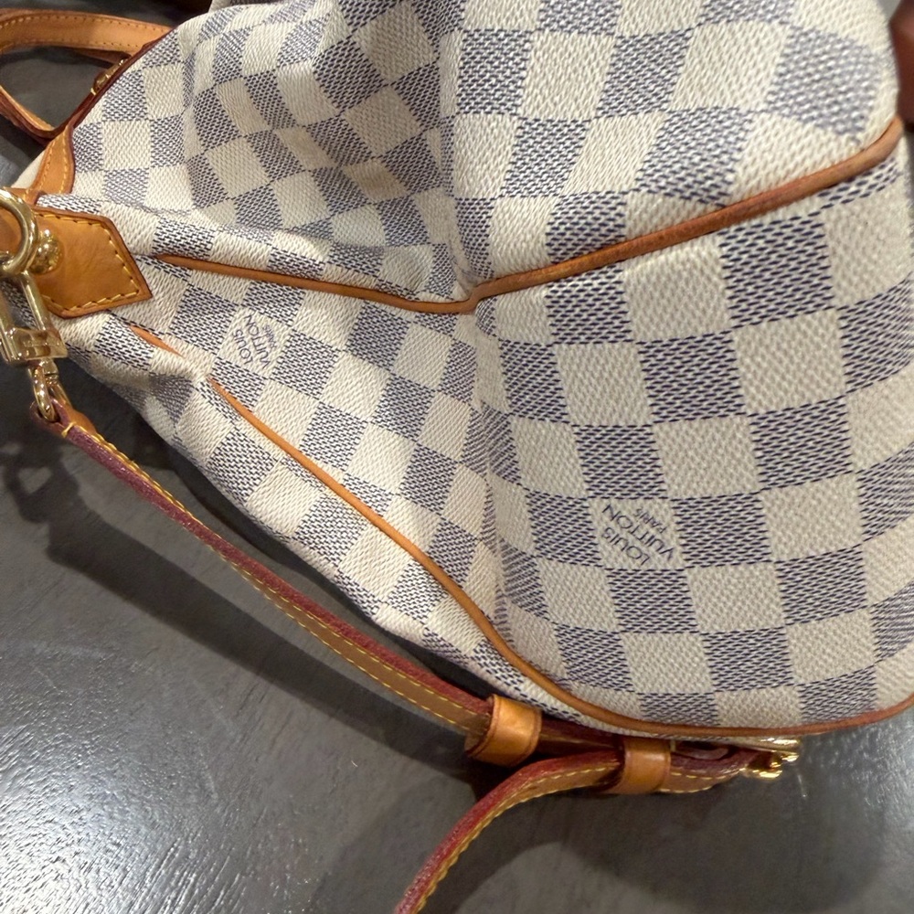 Louis Vuitton Damier Azur Tivoli GM - Picture 2 of 9